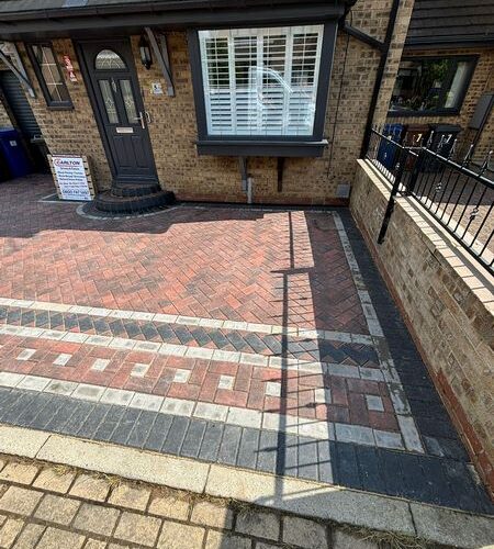 carlton barnsley bespoke block paved driveway 0009