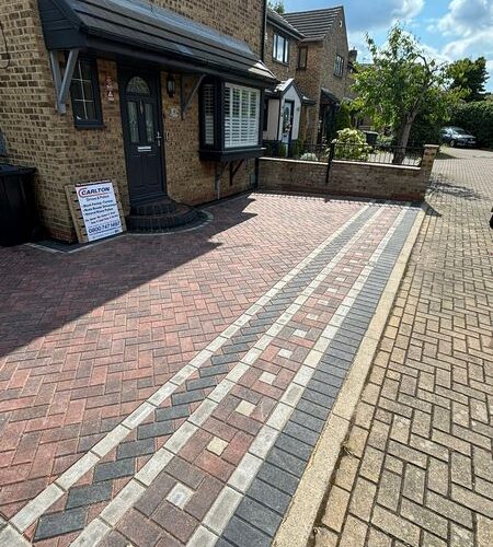 carlton barnsley bespoke block paved driveway 0011