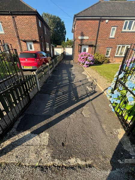 barnsley tarmac driveway fencing 02