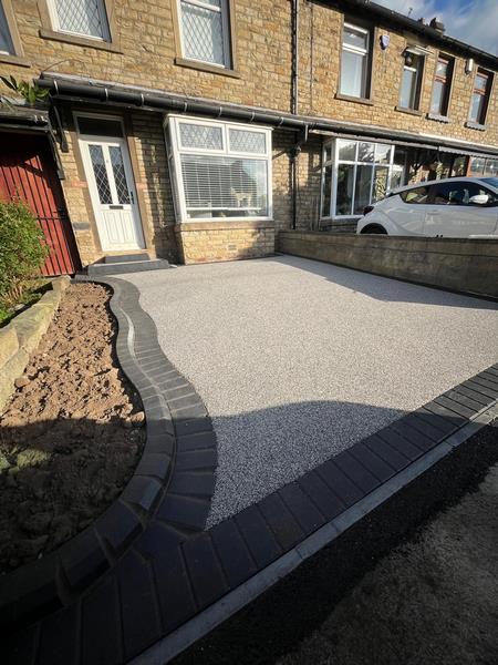 wakefield off street parking area resin bound 02