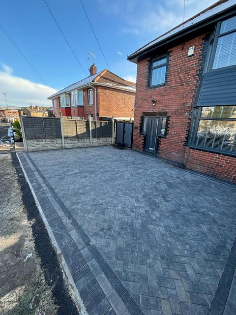 barnsley block paved granite driveway 07