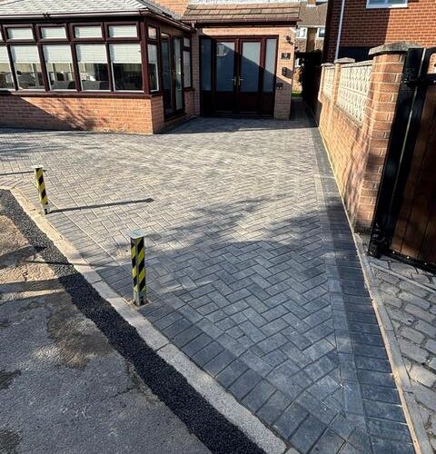 granite paved driveway charcoal border barnsley 01