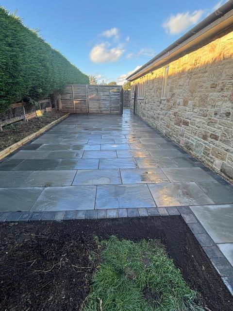 wakefield natural stone patio pathway cobblestone edging 04